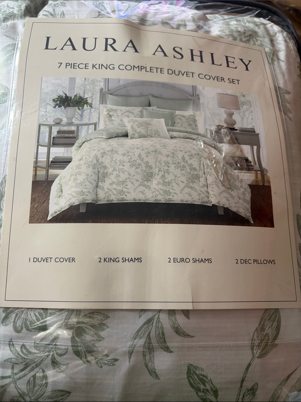 Laura Ashley Natalie Green Cotton Duvet Cover Set - King - Picture 5 of 6